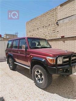 تۆیۆتا لاند کرۆزەر 70